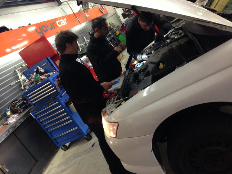 Car Repairing Shop gallery air conditioning system repair and servicing